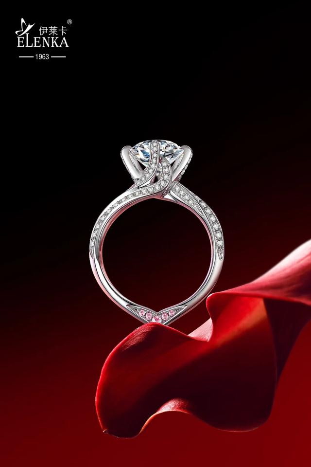 每克拉钻石价格表,2022一克拉钻石价格走势-第4张图片-翡翠网 每克拉钻石价格表,2022一克拉钻石价格走势-第4张图片-翡翠网