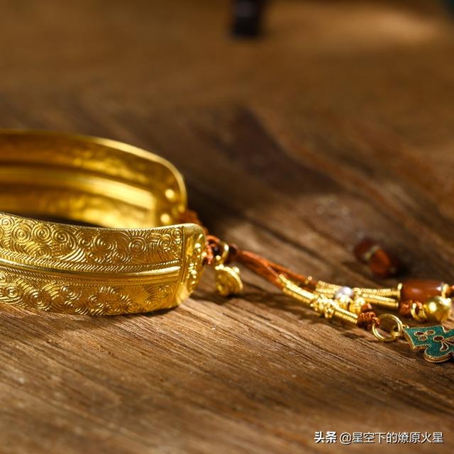 没有钢印的黄金回收吗黄金有钢印和没钢印回收价-第6张图片-翡翠网 没有钢印的黄金回收吗黄金有钢印和没钢印回收价-第6张图片-翡翠网