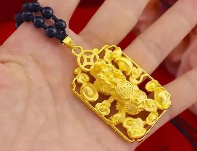 黄金介绍,黄金首饰怎么买-第7张图片-翡翠网 黄金介绍,黄金首饰怎么买-第7张图片-翡翠网