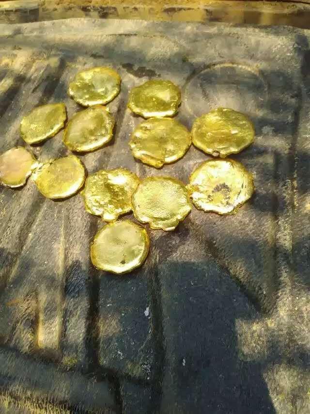 黄金介绍,黄金首饰怎么买-第11张图片-翡翠网 黄金介绍,黄金首饰怎么买-第11张图片-翡翠网