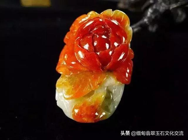 翡翠毛料原石,翡翠原石内有血-第11张图片-翡翠网 翡翠毛料原石,翡翠原石内有血-第11张图片-翡翠网