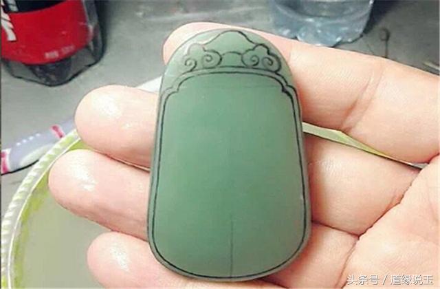 苏州翡翠加工价格的简单介绍-第3张图片-翡翠网 苏州翡翠加工价格的简单介绍-第3张图片-翡翠网