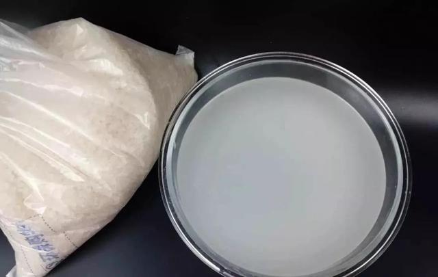 翡翠赌石术语翡翠原石术语讲解视频-第8张图片-翡翠网 翡翠赌石术语翡翠原石术语讲解视频-第8张图片-翡翠网