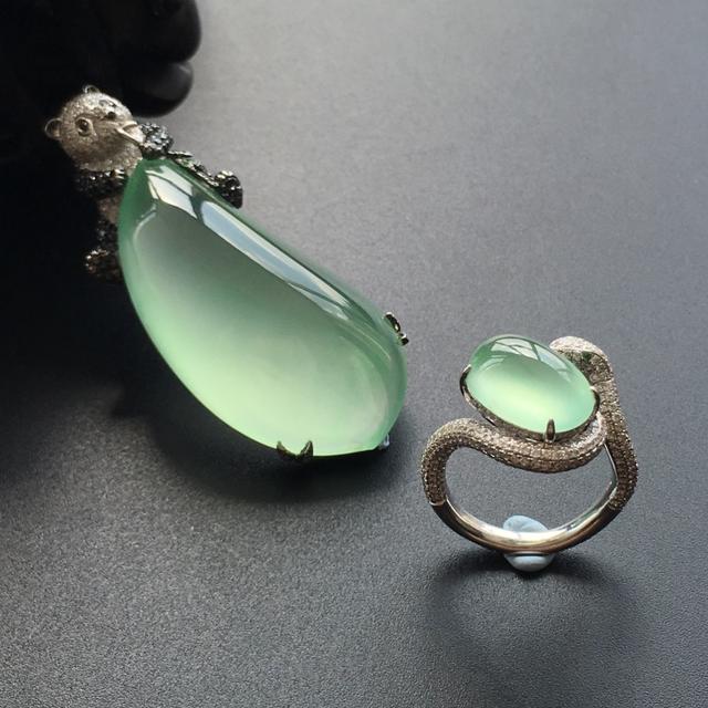 翡翠赌石术语翡翠原石术语讲解视频-第15张图片-翡翠网 翡翠赌石术语翡翠原石术语讲解视频-第15张图片-翡翠网