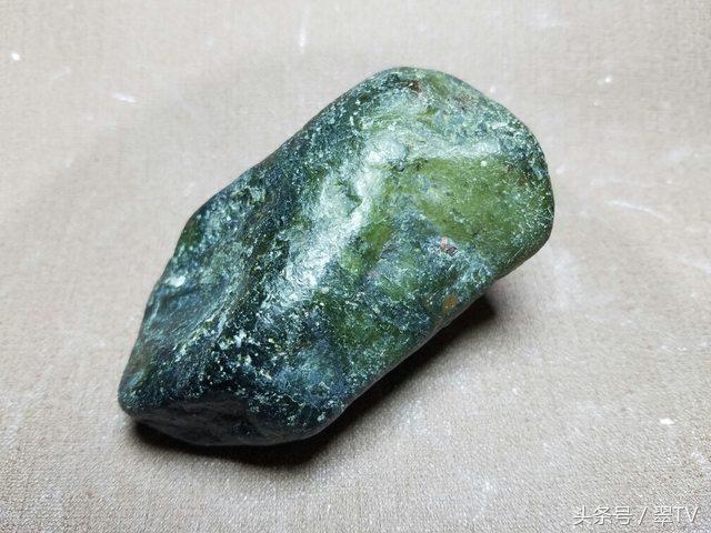 河北翡翠原石小,小的翡翠原石图片-第12张图片-翡翠网 河北翡翠原石小,小的翡翠原石图片-第12张图片-翡翠网