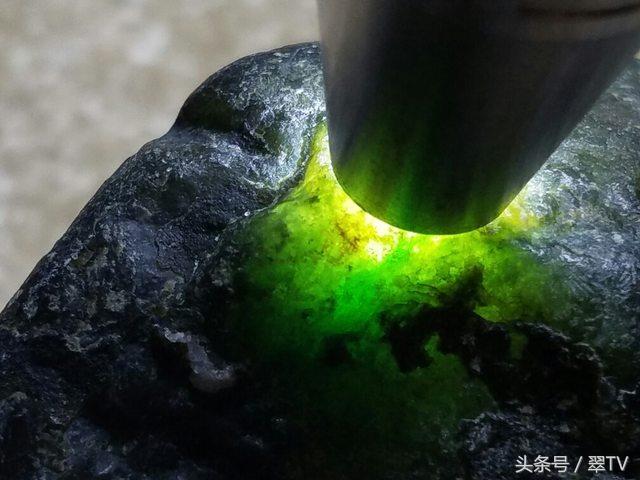 河北翡翠原石小,小的翡翠原石图片-第13张图片-翡翠网 河北翡翠原石小,小的翡翠原石图片-第13张图片-翡翠网