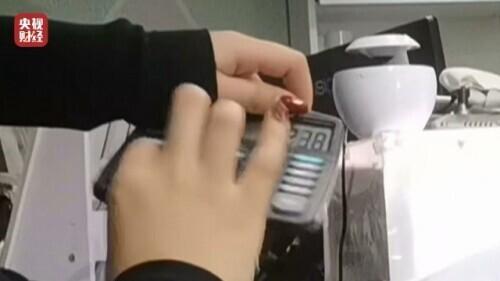 翡翠原石代购是真的吗翡翠原石怎么辨别-第8张图片-翡翠网 翡翠原石代购是真的吗翡翠原石怎么辨别-第8张图片-翡翠网