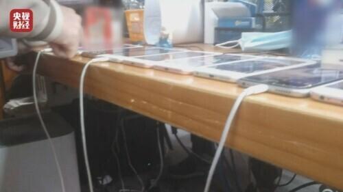 翡翠原石代购是真的吗翡翠原石怎么辨别-第9张图片-翡翠网 翡翠原石代购是真的吗翡翠原石怎么辨别-第9张图片-翡翠网