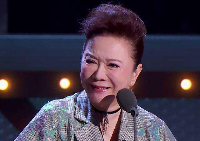 刘晓庆的翡翠,伍卫国刘晓庆翡翠知识-第4张图片-翡翠网 刘晓庆的翡翠,伍卫国刘晓庆翡翠知识-第4张图片-翡翠网