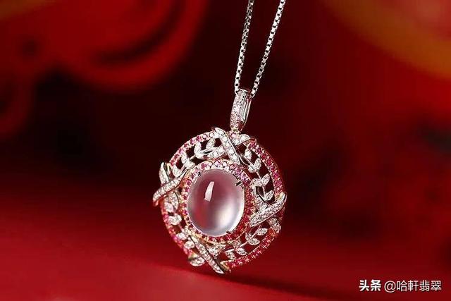 翡翠种水料价格,什么是水料翡翠-第1张图片-翡翠网 翡翠种水料价格,什么是水料翡翠-第1张图片-翡翠网