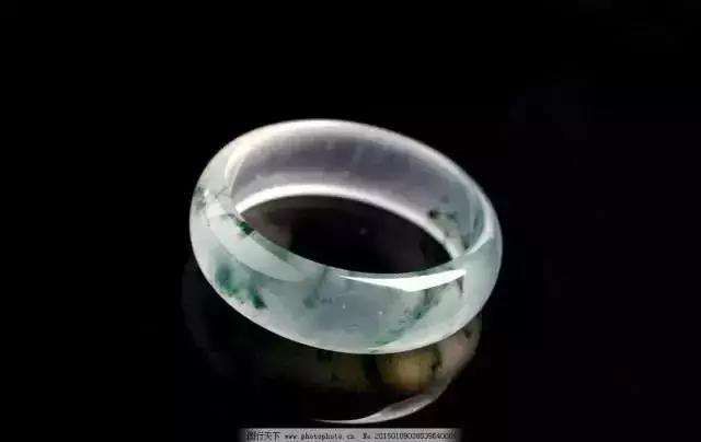 翡翠糯种玉镯知识,翡翠冰种糯种-第21张图片-翡翠网 翡翠糯种玉镯知识,翡翠冰种糯种-第21张图片-翡翠网