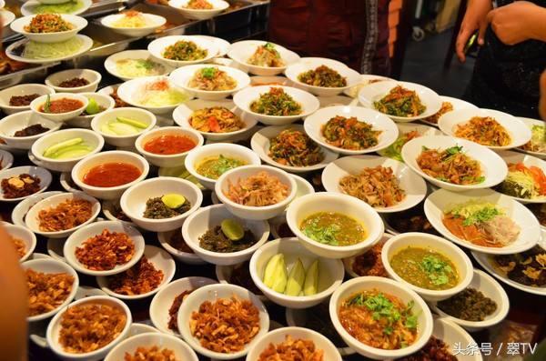 缅甸购买翡翠原石缅甸哪里买翡翠原石-第4张图片-翡翠网 缅甸购买翡翠原石缅甸哪里买翡翠原石-第4张图片-翡翠网