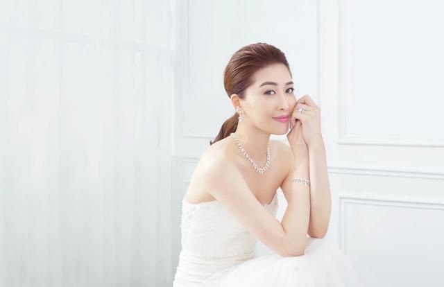 春晚精彩回放,王珞丹春晚翡翠知识-第2张图片-翡翠网 春晚精彩回放,王珞丹春晚翡翠知识-第2张图片-翡翠网