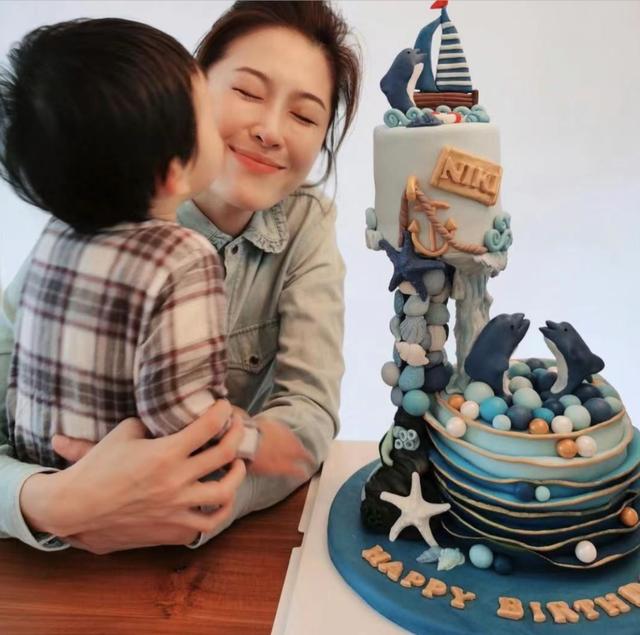 春晚精彩回放,王珞丹春晚翡翠知识-第26张图片-翡翠网 春晚精彩回放,王珞丹春晚翡翠知识-第26张图片-翡翠网