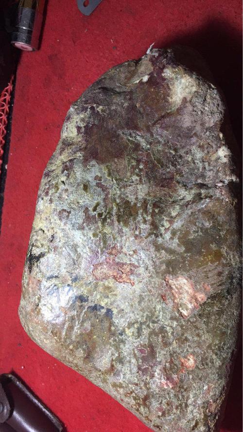 玉石翡翠原石老帕岗翡翠原石特点-第4张图片-翡翠网 玉石翡翠原石老帕岗翡翠原石特点-第4张图片-翡翠网