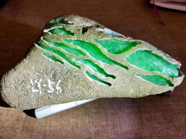 玉石翡翠原石老帕岗翡翠原石特点-第7张图片-翡翠网 玉石翡翠原石老帕岗翡翠原石特点-第7张图片-翡翠网