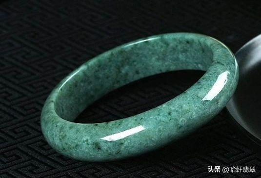 湖北翡翠原石糯冰种抚顺冰糯翡翠原石-第3张图片-翡翠网 湖北翡翠原石糯冰种抚顺冰糯翡翠原石-第3张图片-翡翠网