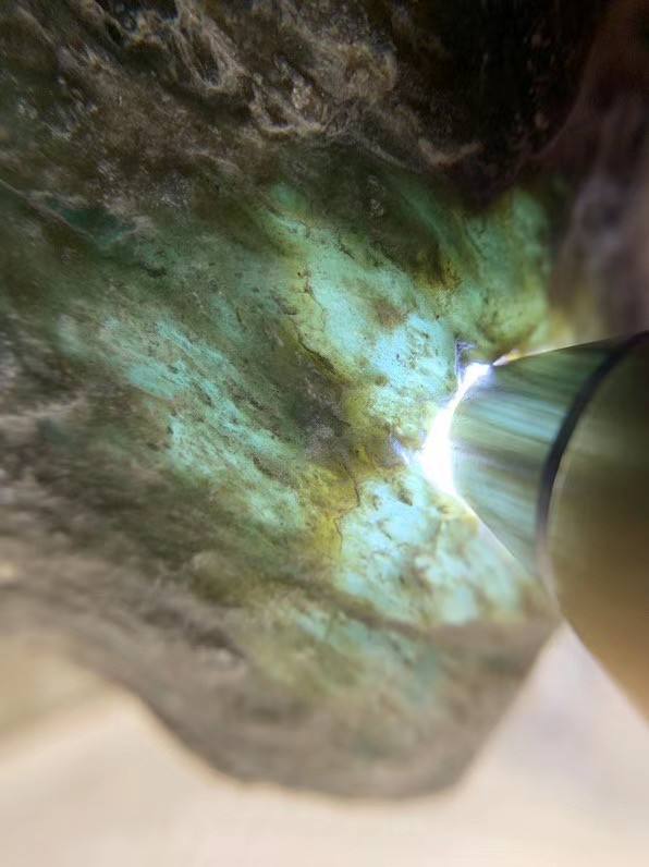 翡翠原石基础知识汇总,翡翠原石知识入门-第1张图片-翡翠网 翡翠原石基础知识汇总,翡翠原石知识入门-第1张图片-翡翠网