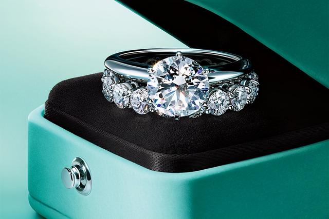 买钻石戒指哪个品牌好钻石品牌排行榜前十名-第10张图片-翡翠网 买钻石戒指哪个品牌好钻石品牌排行榜前十名-第10张图片-翡翠网