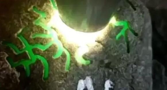 翡翠原石技巧视频翡翠没开窗怎么看肉质-第6张图片-翡翠网 翡翠原石技巧视频翡翠没开窗怎么看肉质-第6张图片-翡翠网