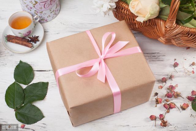 玛瑙和玉哪个好,翡翠知识天然玛瑙-第1张图片-翡翠网 玛瑙和玉哪个好,翡翠知识天然玛瑙-第1张图片-翡翠网