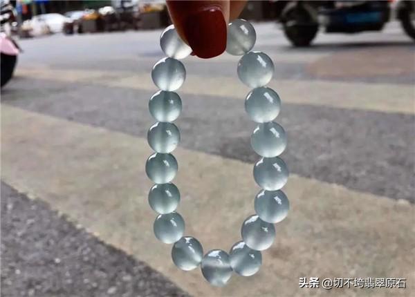 翡翠原石打灯荧光图解,灯笼翡翠原石图片-第15张图片-翡翠网 翡翠原石打灯荧光图解,灯笼翡翠原石图片-第15张图片-翡翠网