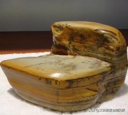 翡翠原石刷洗过程翡翠原石怎么刷洗-第4张图片-翡翠网 翡翠原石刷洗过程翡翠原石怎么刷洗-第4张图片-翡翠网