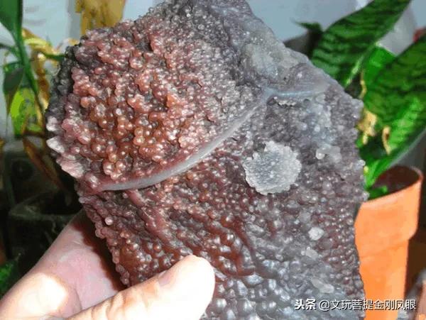 翡翠原石刷洗过程翡翠原石怎么刷洗-第7张图片-翡翠网 翡翠原石刷洗过程翡翠原石怎么刷洗-第7张图片-翡翠网