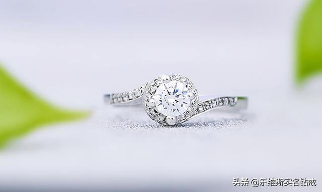 钻戒一般都什么价格,钻石戒指首饰价格-第1张图片-翡翠网 钻戒一般都什么价格,钻石戒指首饰价格-第1张图片-翡翠网