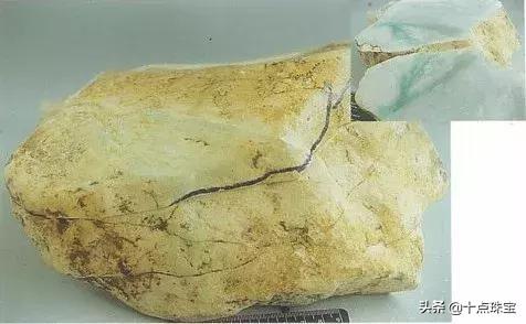 老帕敢原石皮壳详解鸡蛋黄翡翠原石手镯-第27张图片-翡翠网 老帕敢原石皮壳详解鸡蛋黄翡翠原石手镯-第27张图片-翡翠网