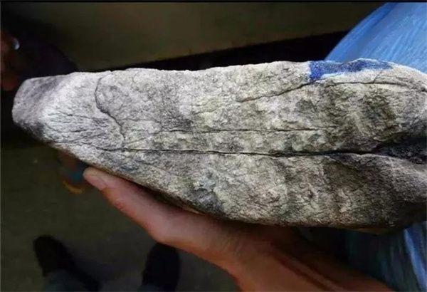 化冰底翡翠手镯价格的简单介绍-第2张图片-翡翠网 化冰底翡翠手镯价格的简单介绍-第2张图片-翡翠网