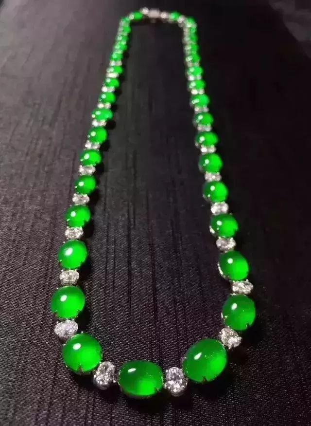 香格里拉翡翠手镯原石,香格里拉文成珠宝骗局-第14张图片-翡翠网 香格里拉翡翠手镯原石,香格里拉文成珠宝骗局-第14张图片-翡翠网