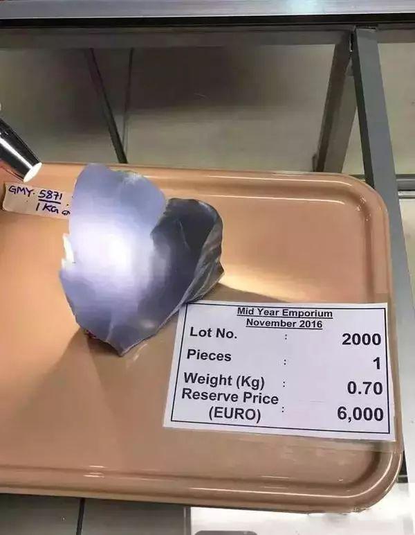 香格里拉翡翠手镯原石,香格里拉文成珠宝骗局-第34张图片-翡翠网 香格里拉翡翠手镯原石,香格里拉文成珠宝骗局-第34张图片-翡翠网