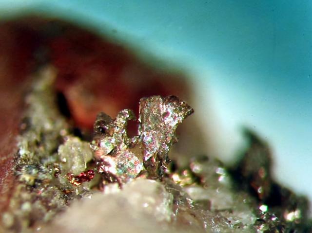 十种石头捡不得,25种常见宝石-第22张图片-翡翠网 十种石头捡不得,25种常见宝石-第22张图片-翡翠网