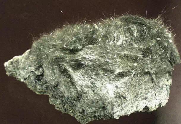 十种石头捡不得,25种常见宝石-第64张图片-翡翠网 十种石头捡不得,25种常见宝石-第64张图片-翡翠网