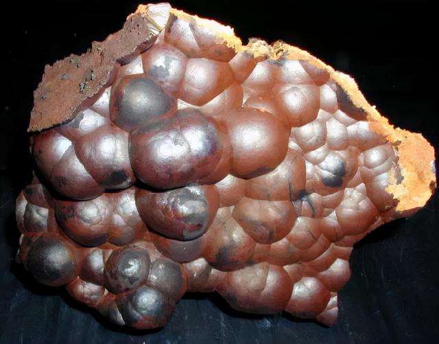 十种石头捡不得,25种常见宝石-第98张图片-翡翠网 十种石头捡不得,25种常见宝石-第98张图片-翡翠网