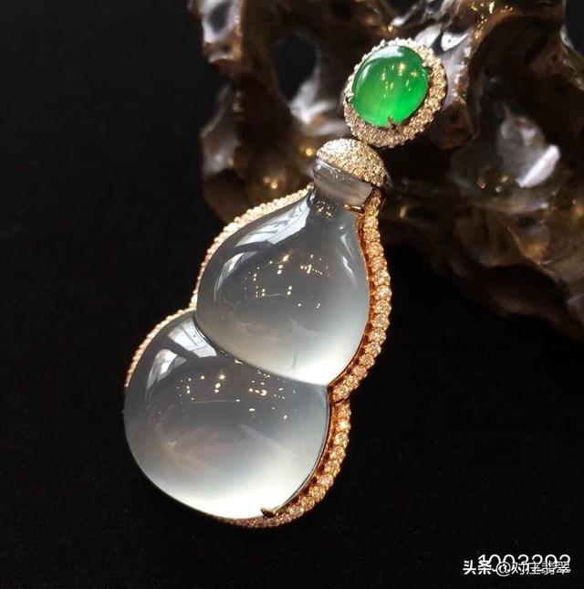 糯冰种翡翠打灯图片白色冰种翡翠图片-第2张图片-翡翠网 糯冰种翡翠打灯图片白色冰种翡翠图片-第2张图片-翡翠网