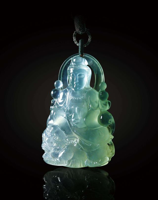 新坑翡翠原石翡翠原石和新坑的区别-第4张图片-翡翠网 新坑翡翠原石翡翠原石和新坑的区别-第4张图片-翡翠网