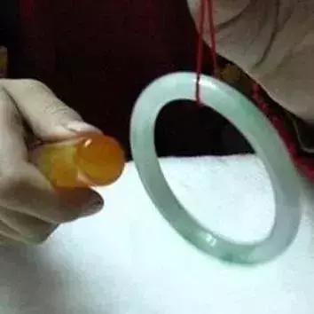 翡翠玉髓手镯回收,1万左右翡翠手镯图片-第32张图片-翡翠网 翡翠玉髓手镯回收,1万左右翡翠手镯图片-第32张图片-翡翠网