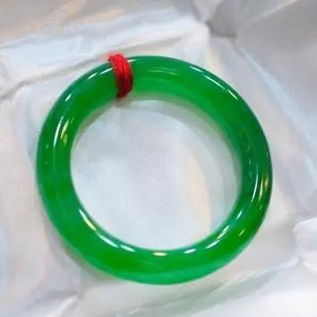 翡翠玉髓手镯回收,1万左右翡翠手镯图片-第41张图片-翡翠网 翡翠玉髓手镯回收,1万左右翡翠手镯图片-第41张图片-翡翠网