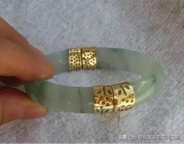 翡翠镯子鉴别镯子翡翠知识科普-第29张图片-翡翠网 翡翠镯子鉴别镯子翡翠知识科普-第29张图片-翡翠网