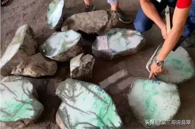 翡翠原石安检机能看出来颜色吗用核磁共振检测翡翠原石-第36张图片-翡翠网 翡翠原石安检机能看出来颜色吗用核磁共振检测翡翠原石-第36张图片-翡翠网