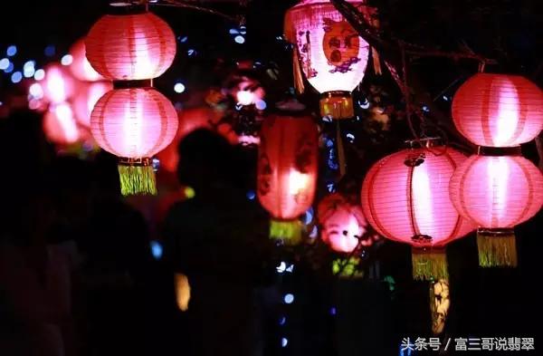 玉石广告文案翡翠知识文案生活-第6张图片-翡翠网 玉石广告文案翡翠知识文案生活-第6张图片-翡翠网