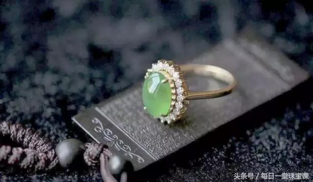 翡翠糯种种水知识的简单介绍-第5张图片-翡翠网 翡翠糯种种水知识的简单介绍-第5张图片-翡翠网