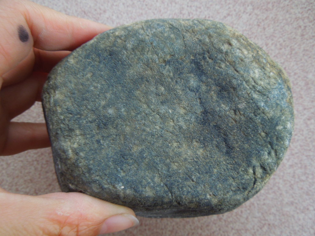 蓝藓翡翠原石翡翠癣加绿是什么种-第2张图片-翡翠网 蓝藓翡翠原石翡翠癣加绿是什么种-第2张图片-翡翠网