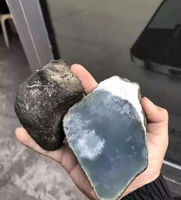 油性皮壳得翡翠原石,油性皮壳翡翠原石-第4张图片-翡翠网 油性皮壳得翡翠原石,油性皮壳翡翠原石-第4张图片-翡翠网