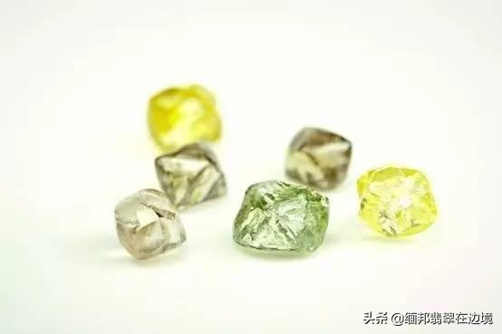 钻石原石图片天然钻石原石图片-第11张图片-翡翠网 钻石原石图片天然钻石原石图片-第11张图片-翡翠网