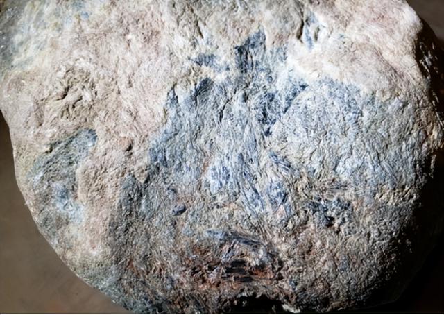 为什么只有缅甸有翡翠矿缅甸翡翠不透明原石-第6张图片-翡翠网