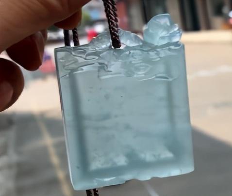 莫西沙铁锈皮图片漠西沙铁锈皮翡翠原石-第8张图片-翡翠网 莫西沙铁锈皮图片漠西沙铁锈皮翡翠原石-第8张图片-翡翠网