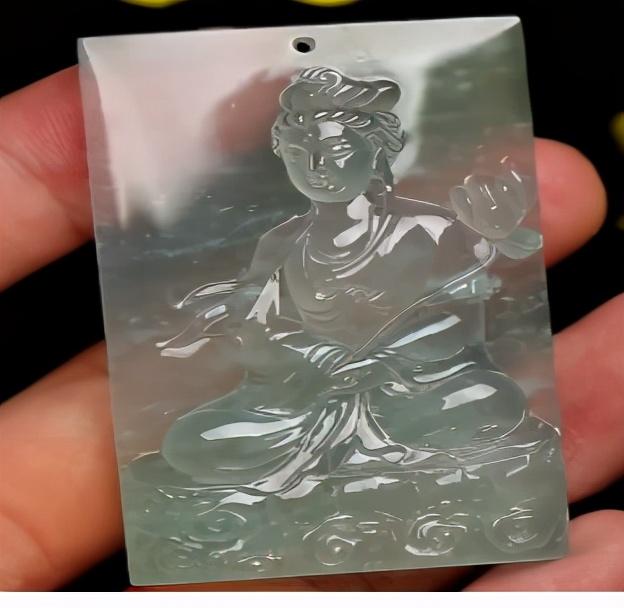 莫西沙铁锈皮图片漠西沙铁锈皮翡翠原石-第15张图片-翡翠网 莫西沙铁锈皮图片漠西沙铁锈皮翡翠原石-第15张图片-翡翠网